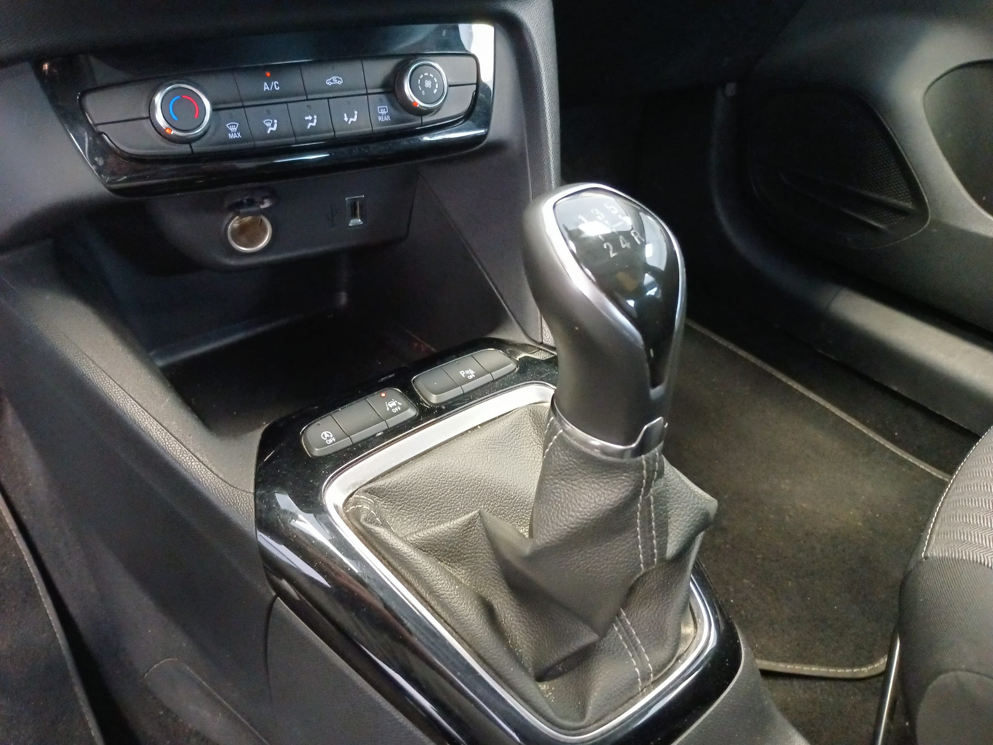 OPEL CORSA 24